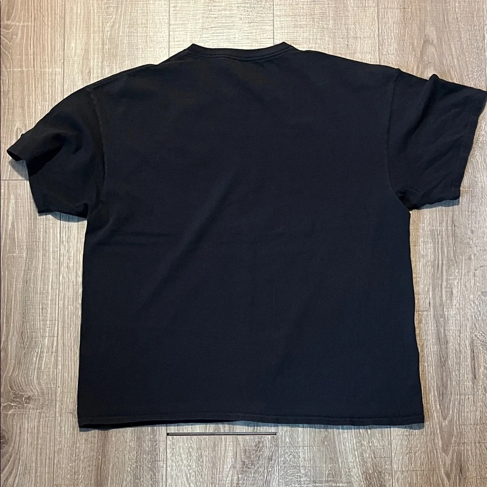 Men’s Marvel Black and Red Graphic Tee SpiderMan Size XL - Picture 5 of 5